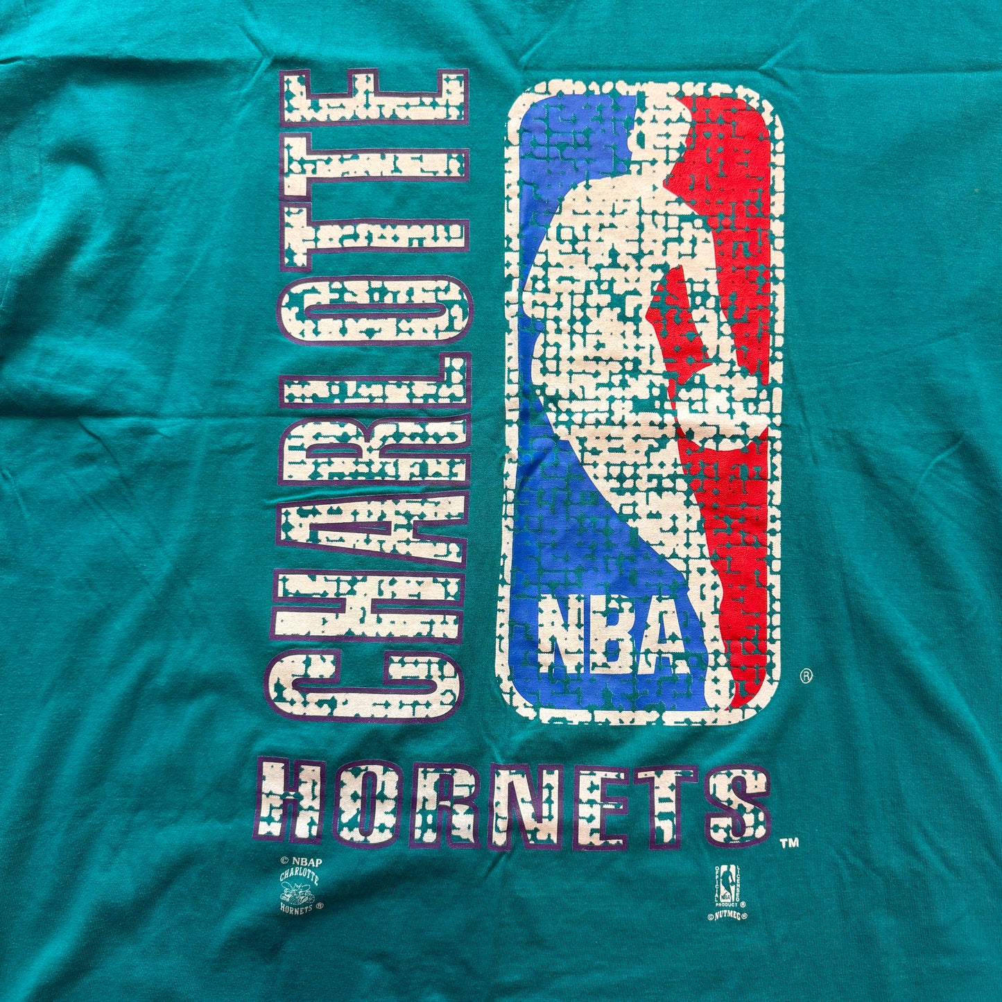 Charlotte Hornets Big Jerry West Logo Nutmeg Tee