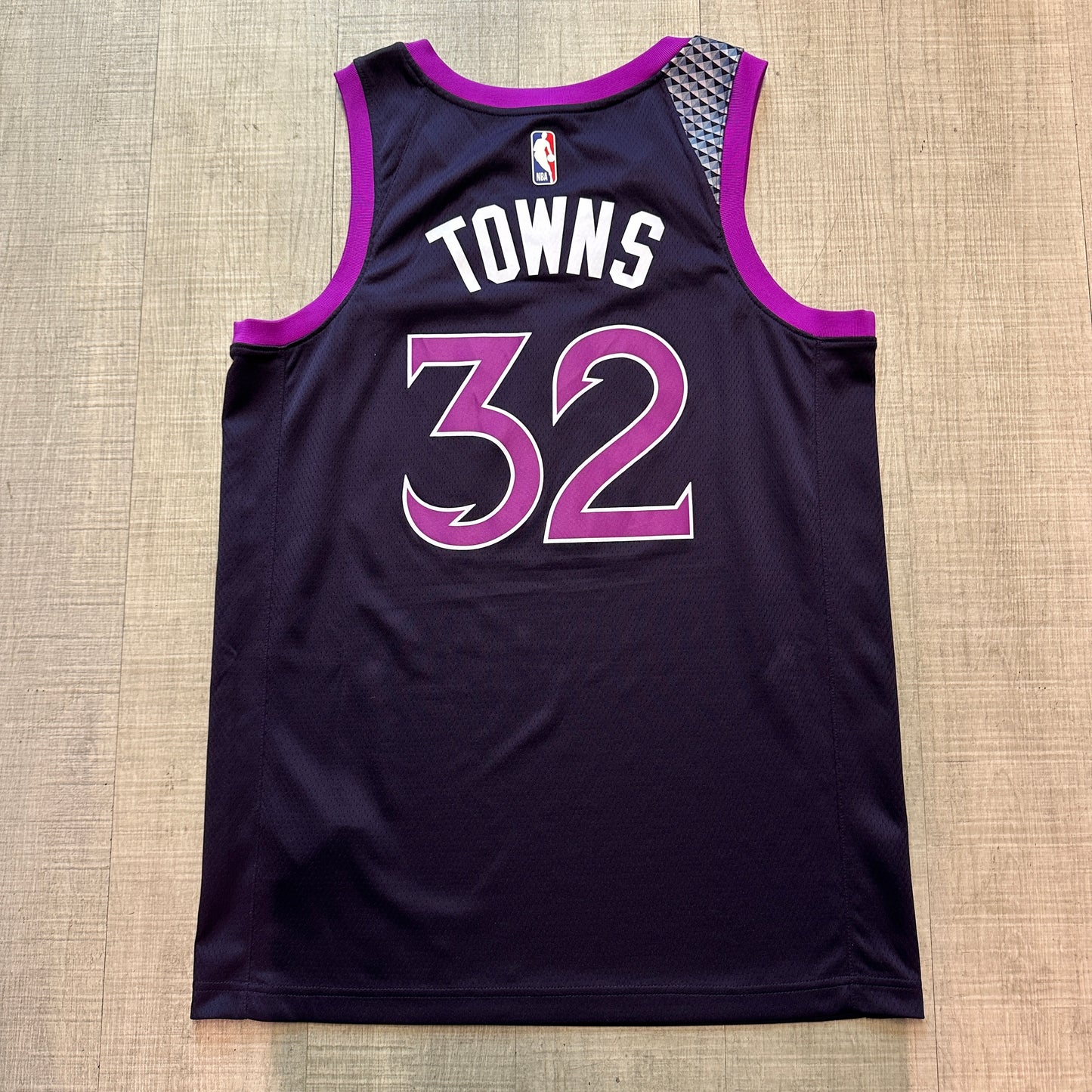 Karl Anthony Towns Minnesota Timberwolves City Edition Nike Jersey