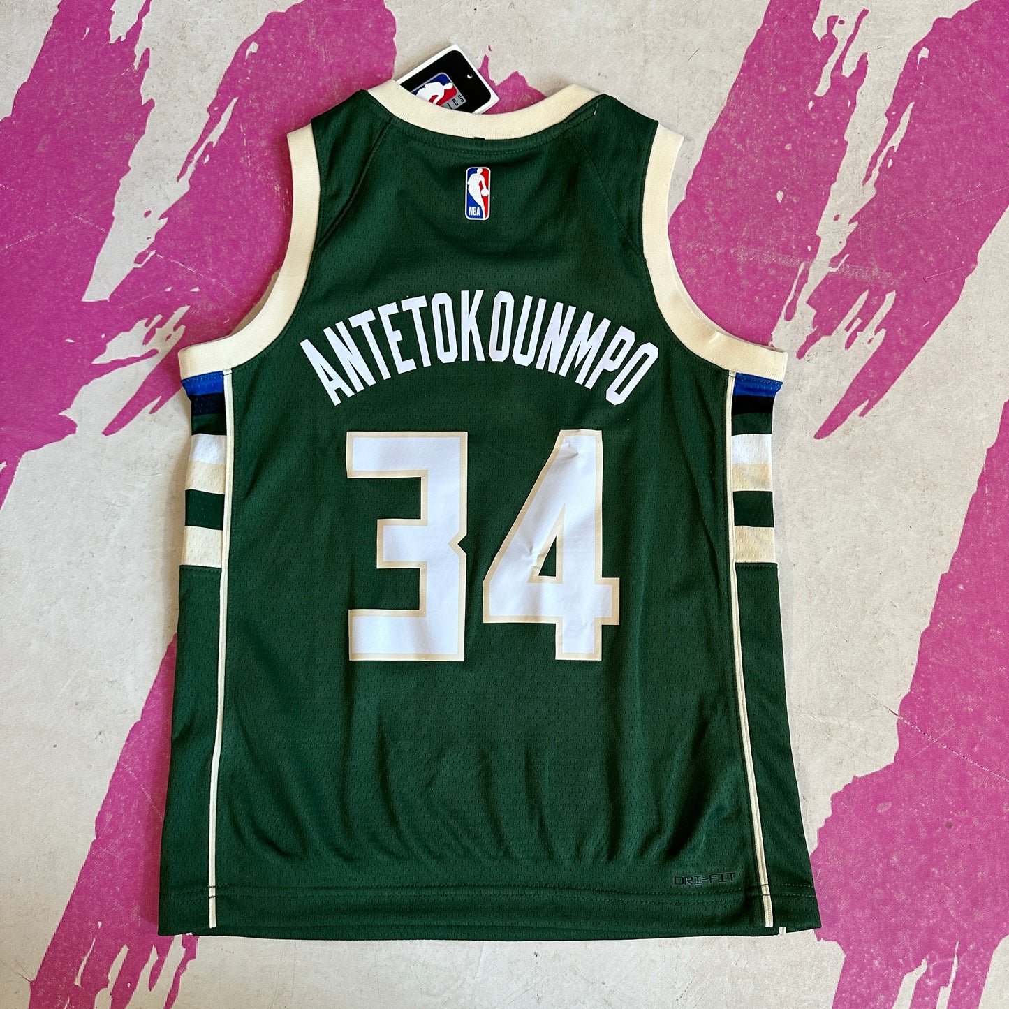 Giannis Antetokounmpo Milwaukee Bucks Nike Kids Jersey