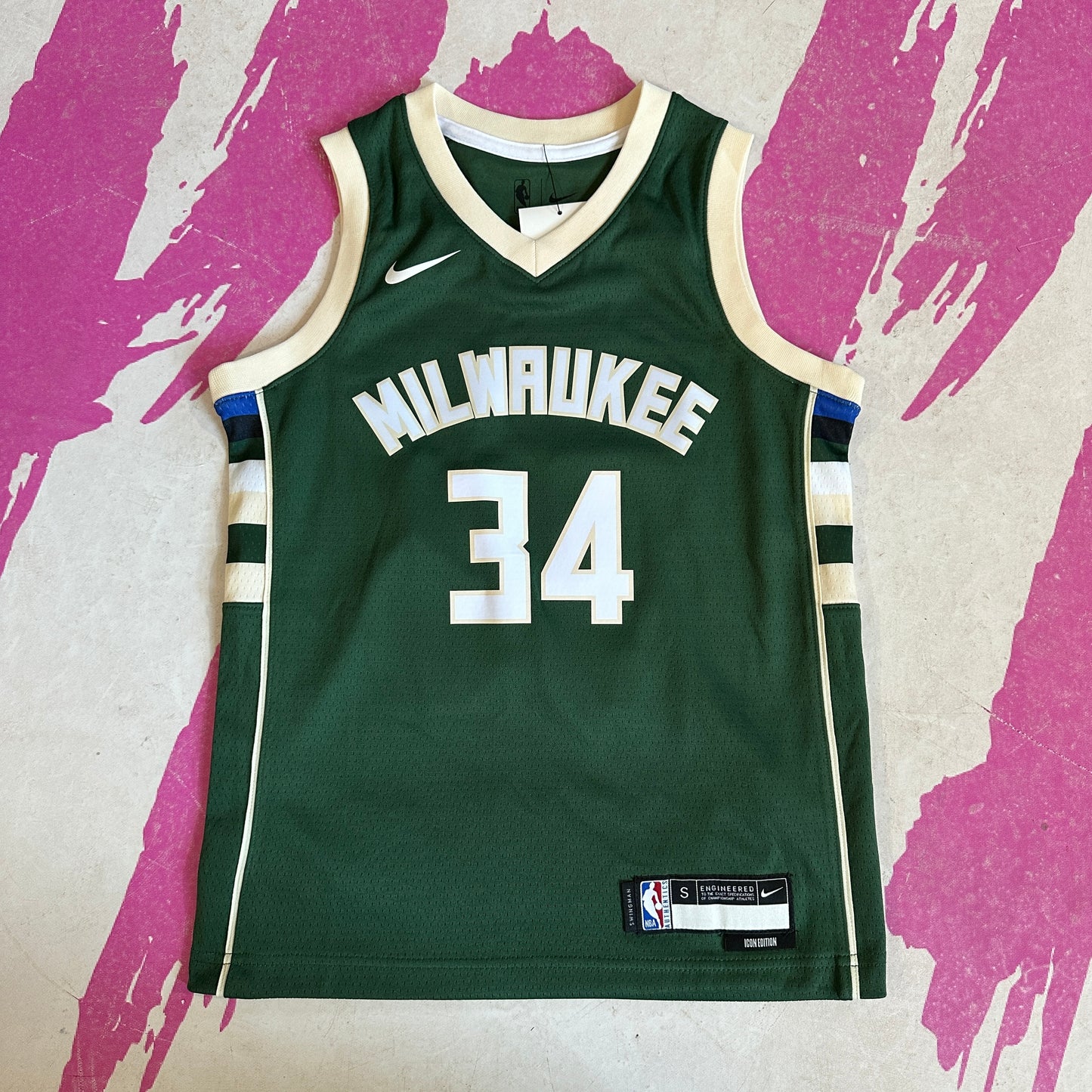 Giannis Antetokounmpo Milwaukee Bucks Nike Kids Jersey