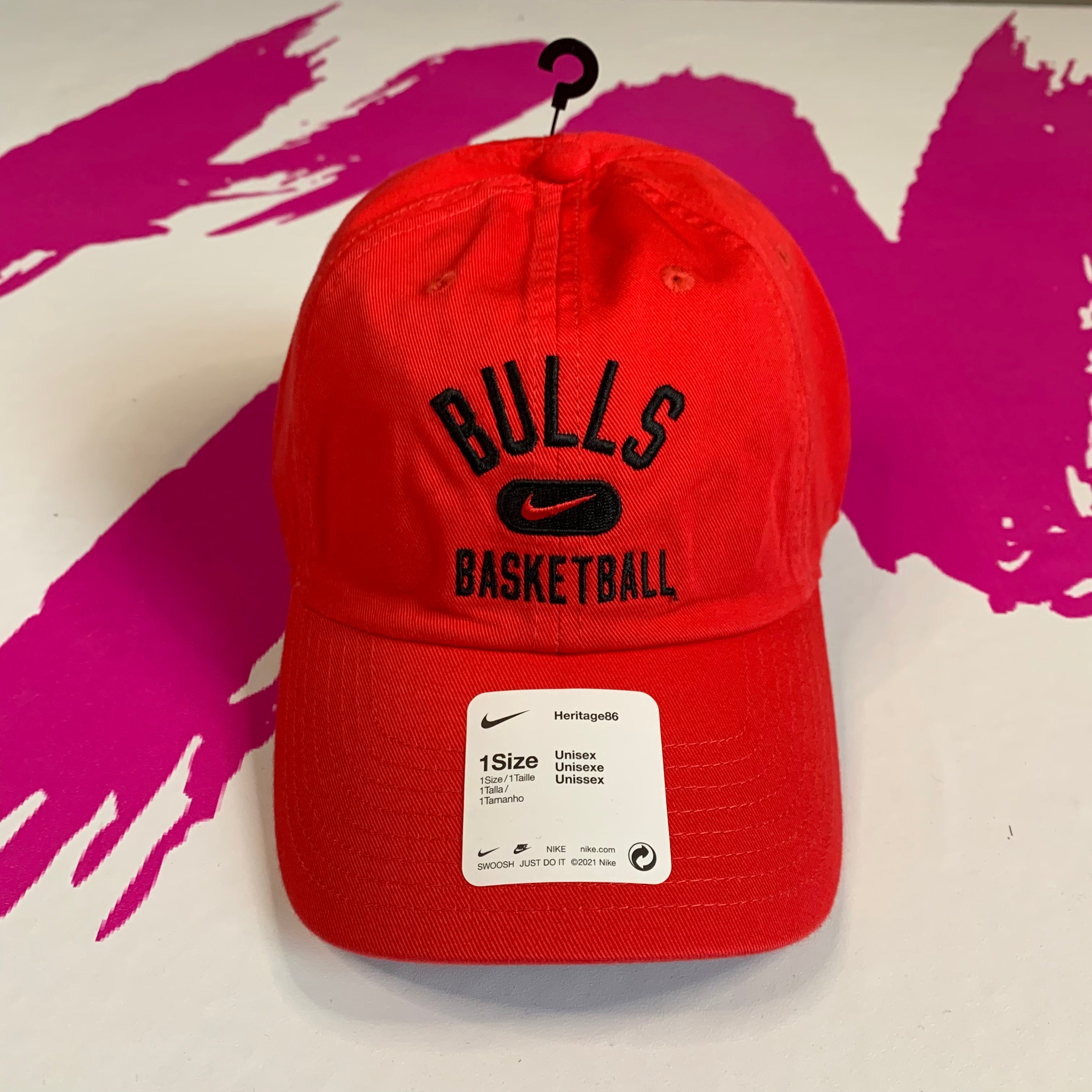 Chicago Bulls Heritage 86 Spotlight Cap Hoopin N Lootin