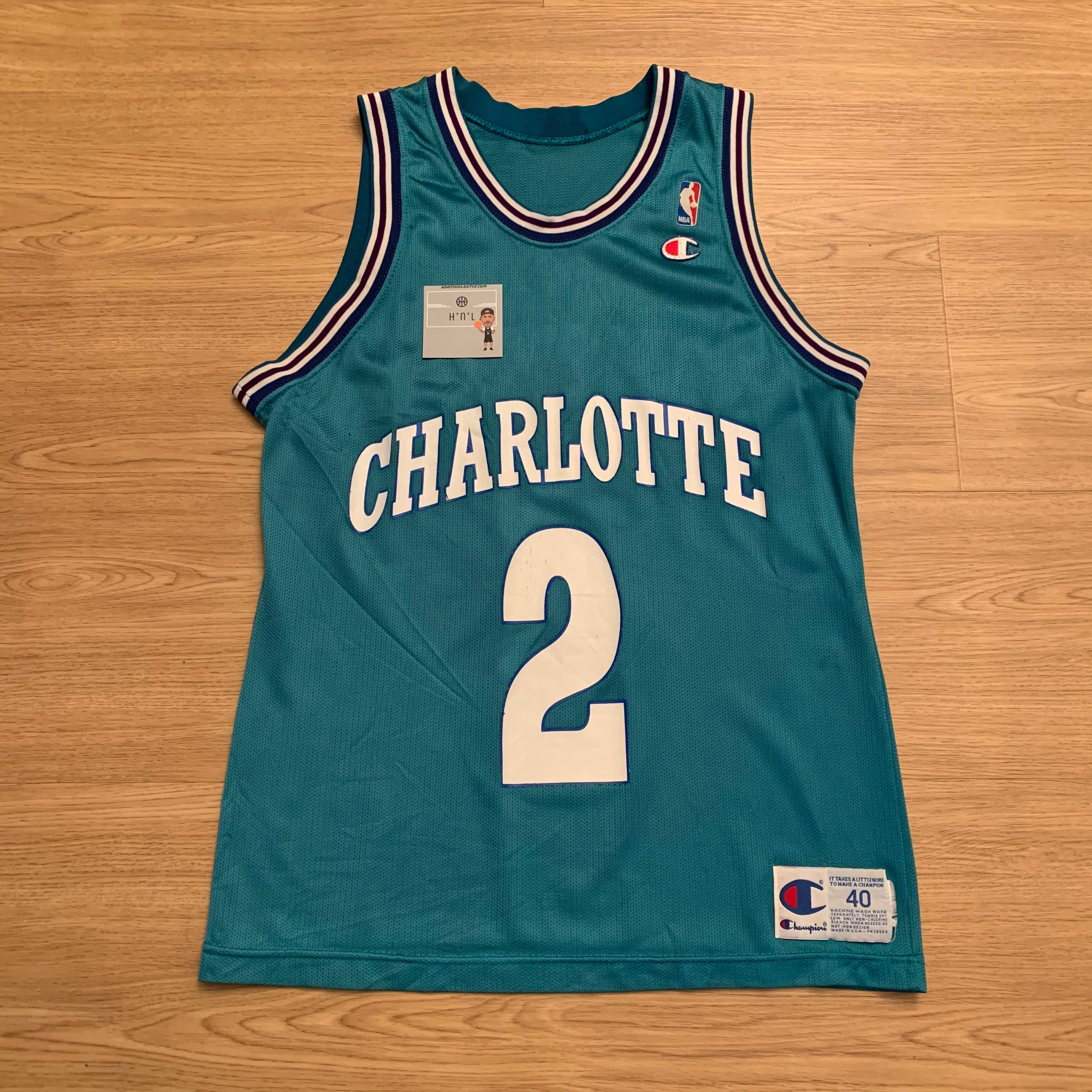 Vintage Clothing Champion Charlotte Hornets Larry Johnson Jersey 36 / 38E46