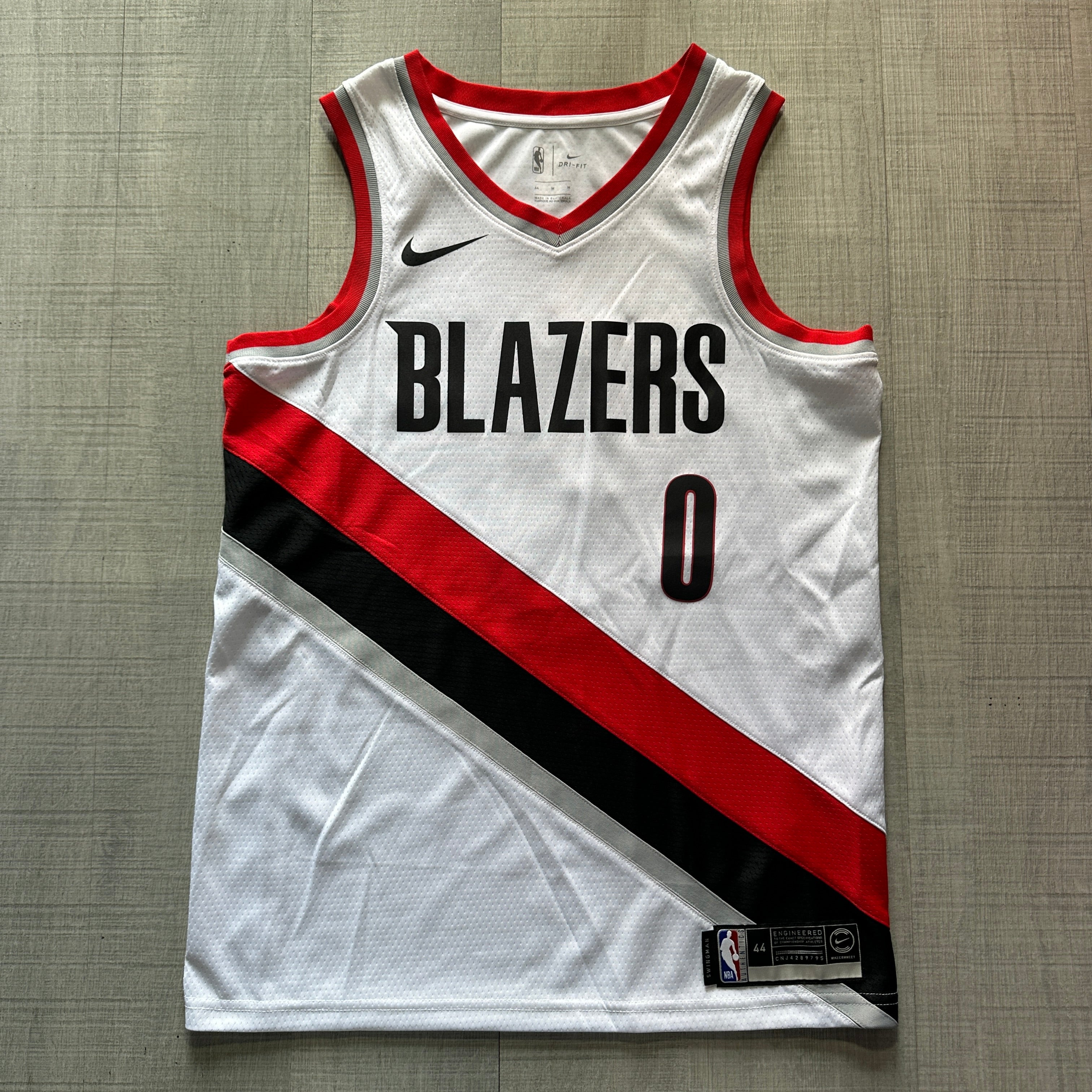 Lillard jersey nike online