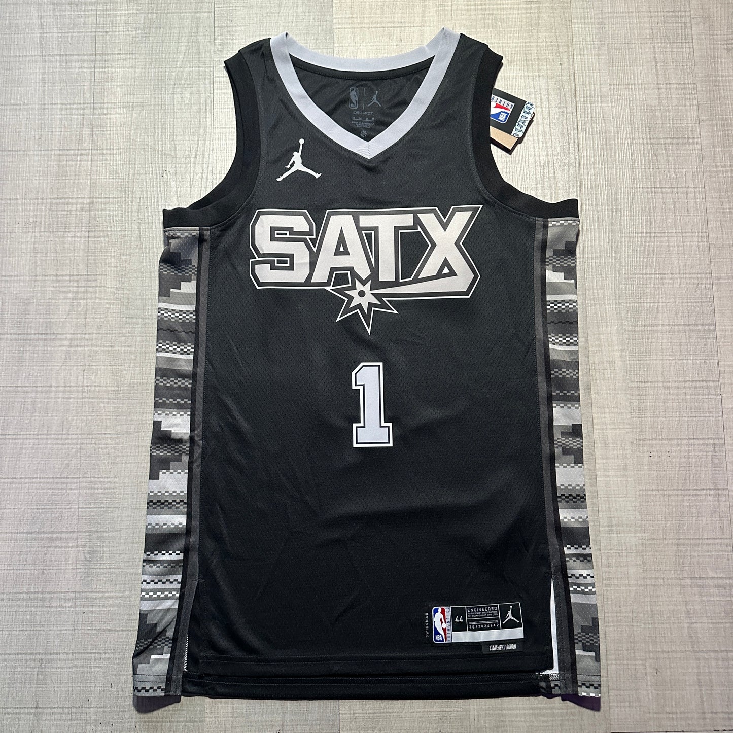 Victor Wembanyama San Antonio Spurs Statement Edition Nike Jersey