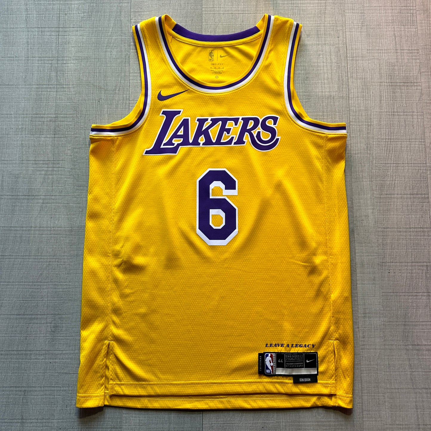 LeBron James LA Lakers Nike Icon Edition Jersey