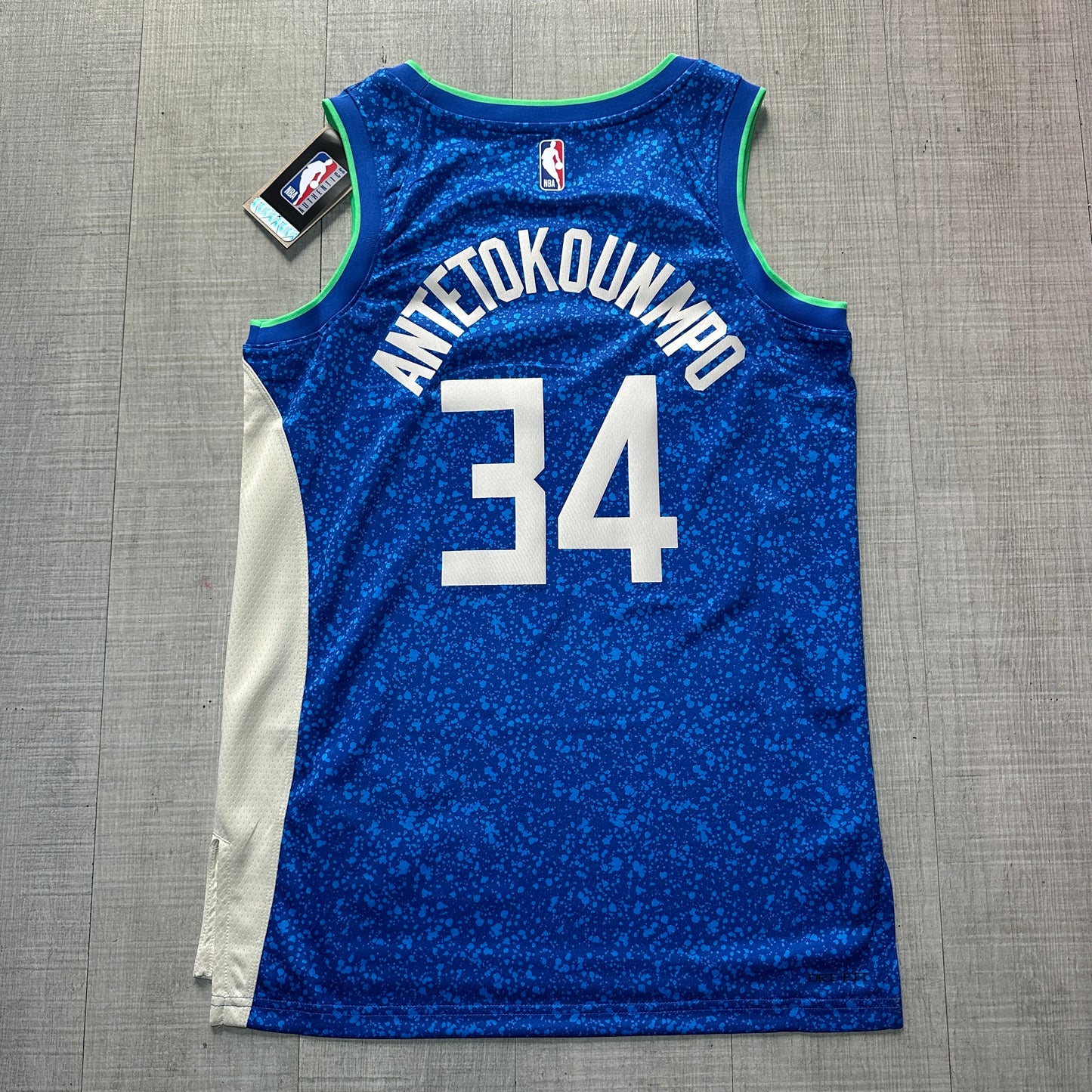 Giannis Antetokounmpo Milwaukee Bucks City Edition Nike Jersey