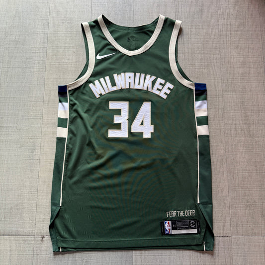 Giannis Antetokounmpo Milwaukee Bucks Authentic Icon Edition Nike Jersey