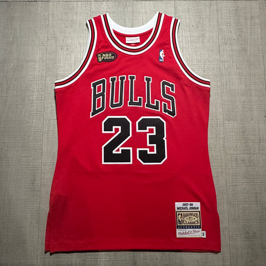 Micheal Jordan Chicago Bulls Authentic 97-98 Mitchell & Ness Jersey