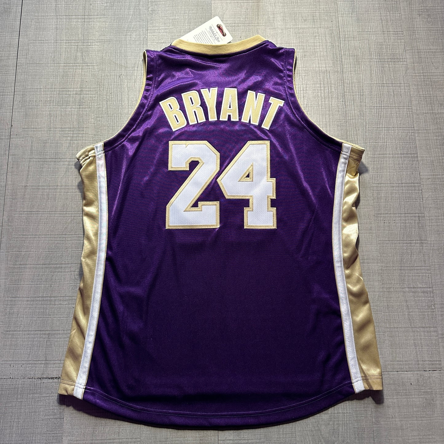 Kobe Bryant LA Lakers Hall of Fame Authentic Mitchell & Ness Jersey