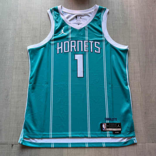 Lamelo Ball Charlotte Hornets Icon Edition Nike Jersey