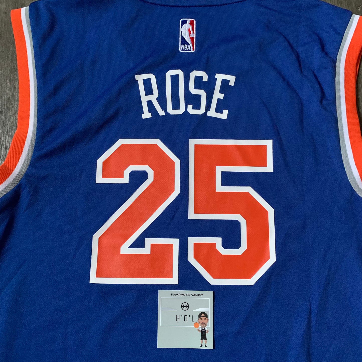 Derrick Rose New York Knicks NBA Adidas Grey Player Name & Numer Fleece  Hoodie for Men (2XL) : : Sports, Fitness & Outdoors